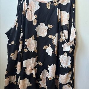 Floral Sleeveless blouse TORRID